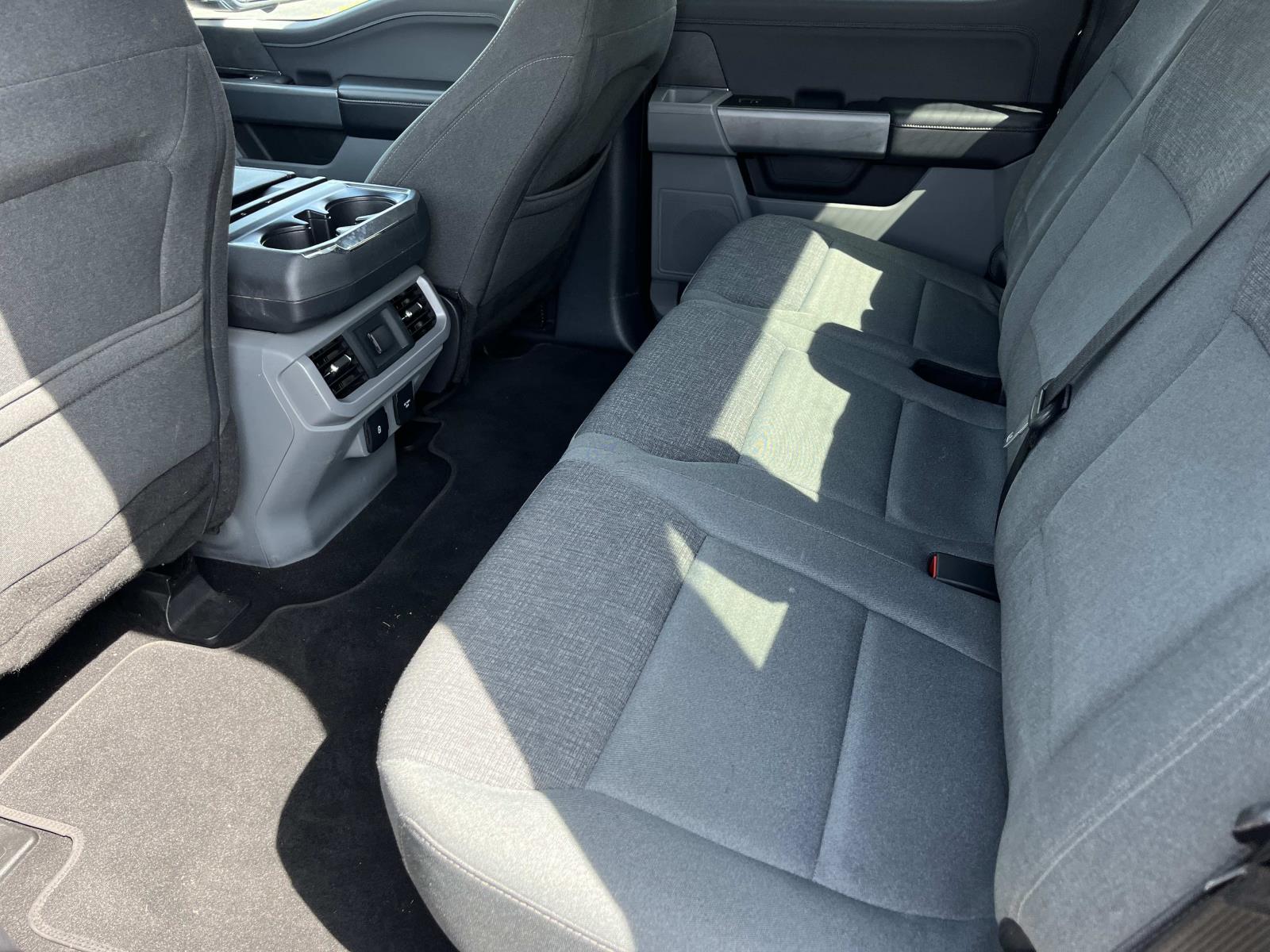 2024 Ford F-150 XLT - Photo 17