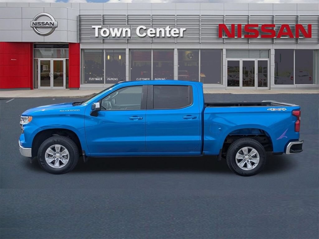 Used 2025 Chevrolet Silverado 1500 LT Truck Crew Cab