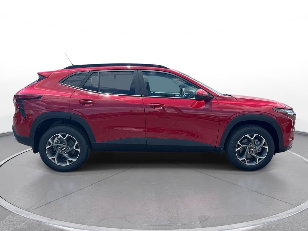 New 2026 Chevrolet Trax LT SUV