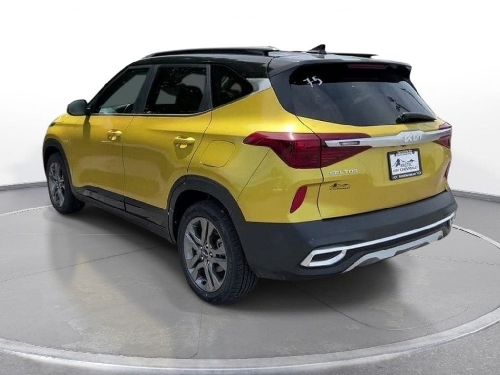 2023 Kia Seltos S - Photo 12