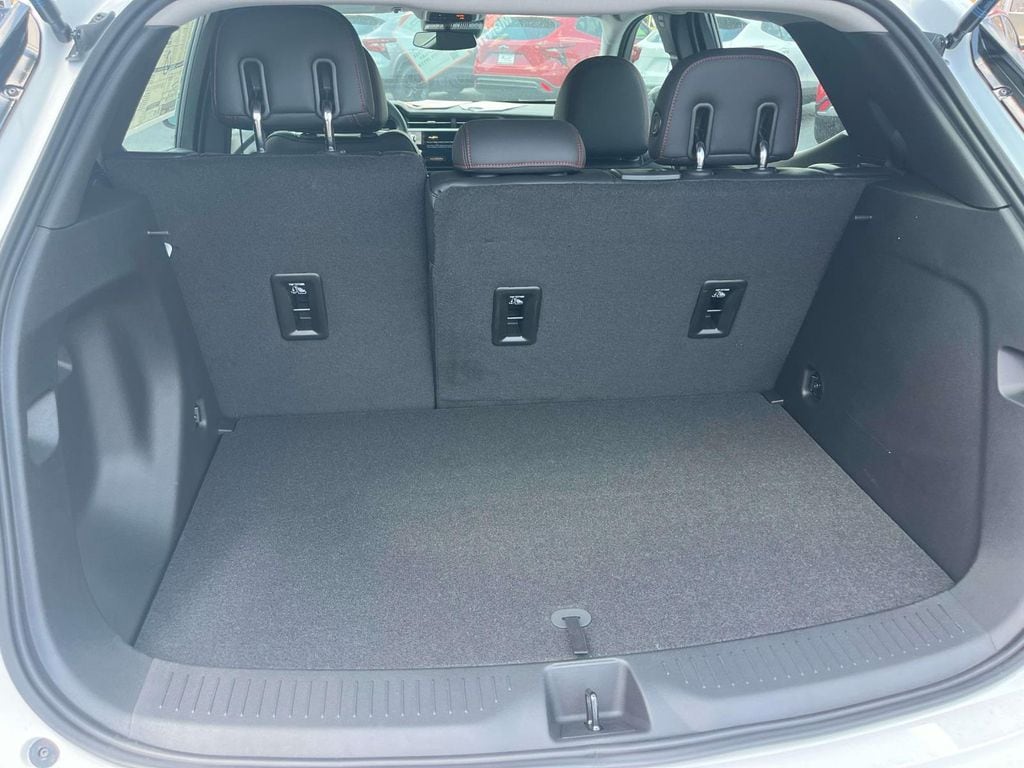 2027 Chevrolet Bolt RS - Photo 19