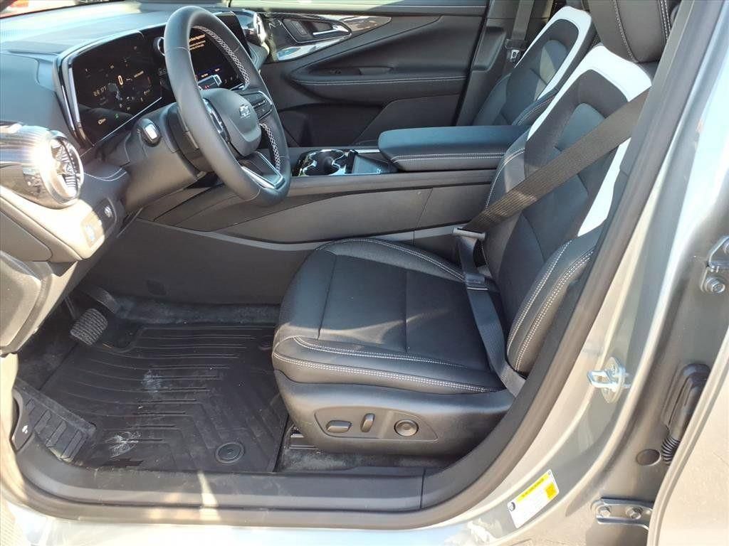 2026 Chevrolet Blazer EV LT - Photo 10