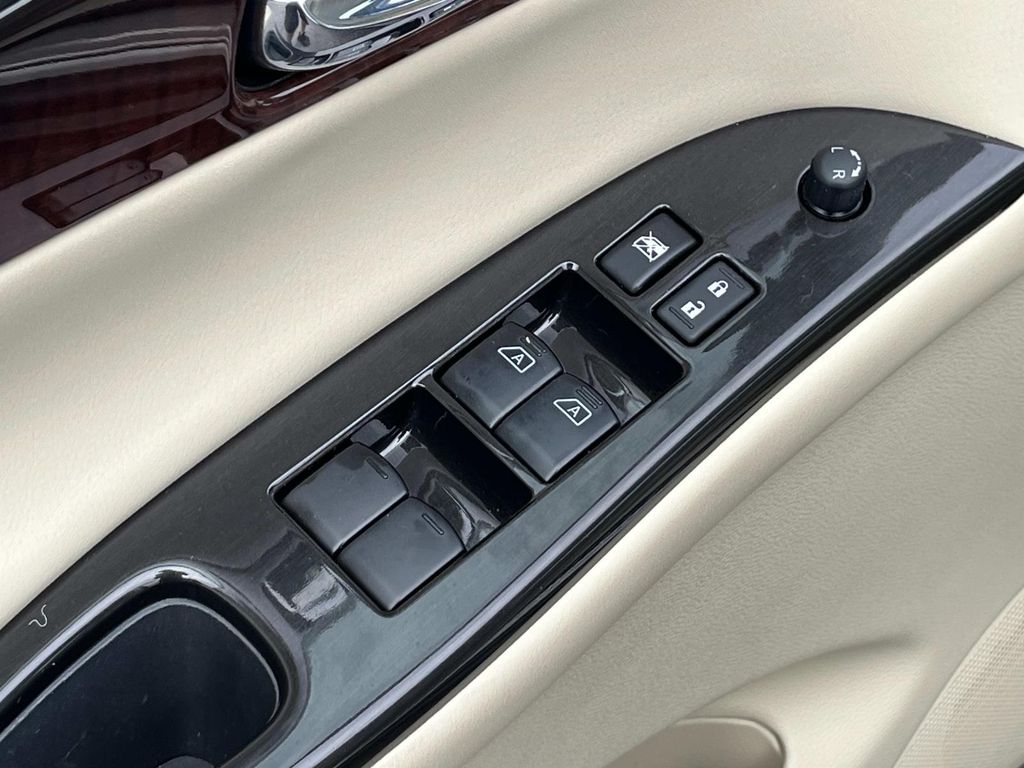 2017 INFINITI QX50 Base - Photo 28