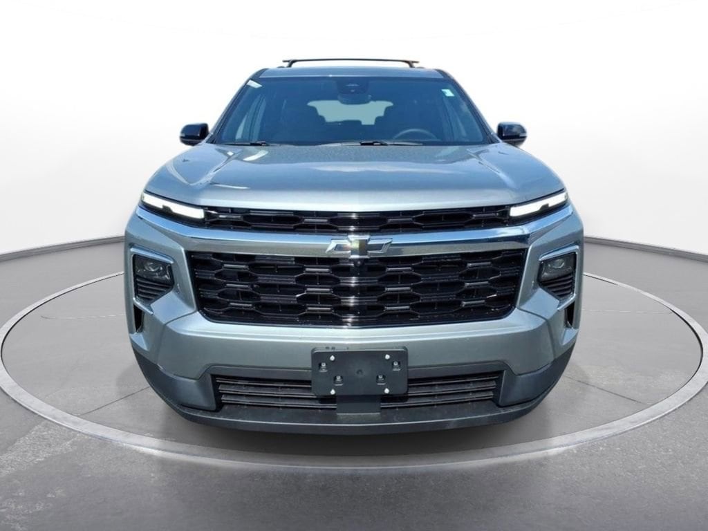2026 Chevrolet Traverse LT - Photo 8