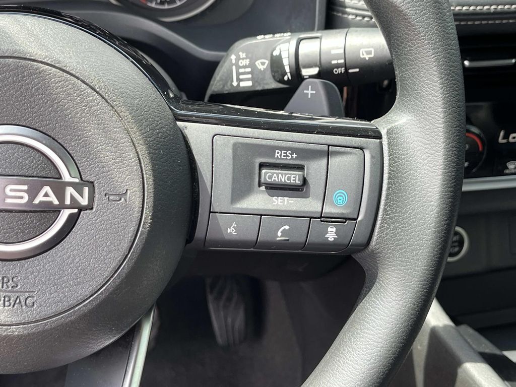 2022 Nissan Rogue SV - Photo 29