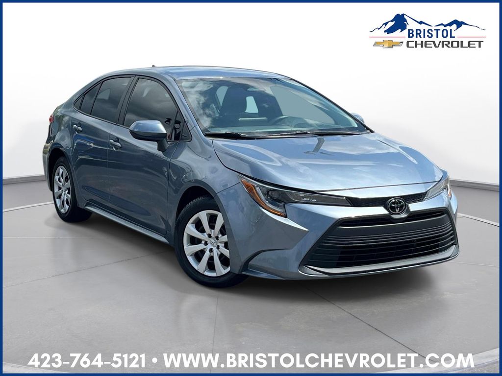 Used 2024 Toyota Corolla LE