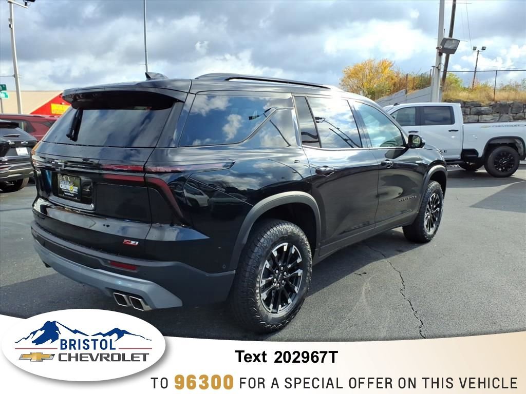 2026 Chevrolet Traverse Z71 photo 2