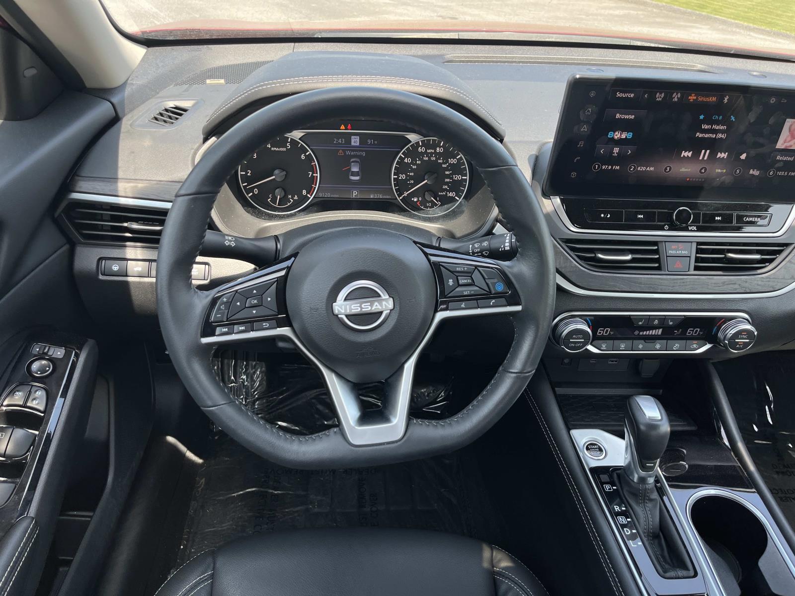 2024 Nissan Altima SL - Photo 13