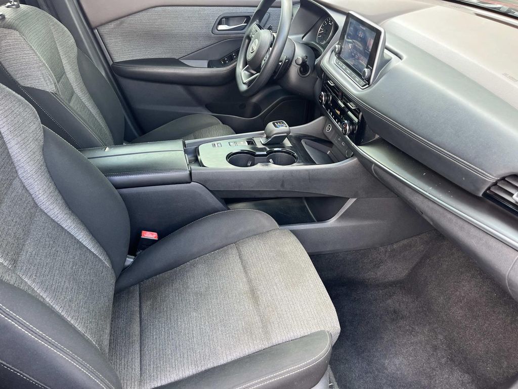2022 Nissan Rogue SV - Photo 22