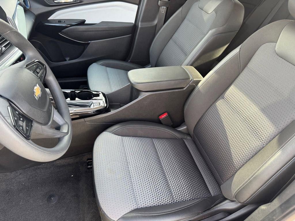 2025 Chevrolet Trax LT - Photo 16