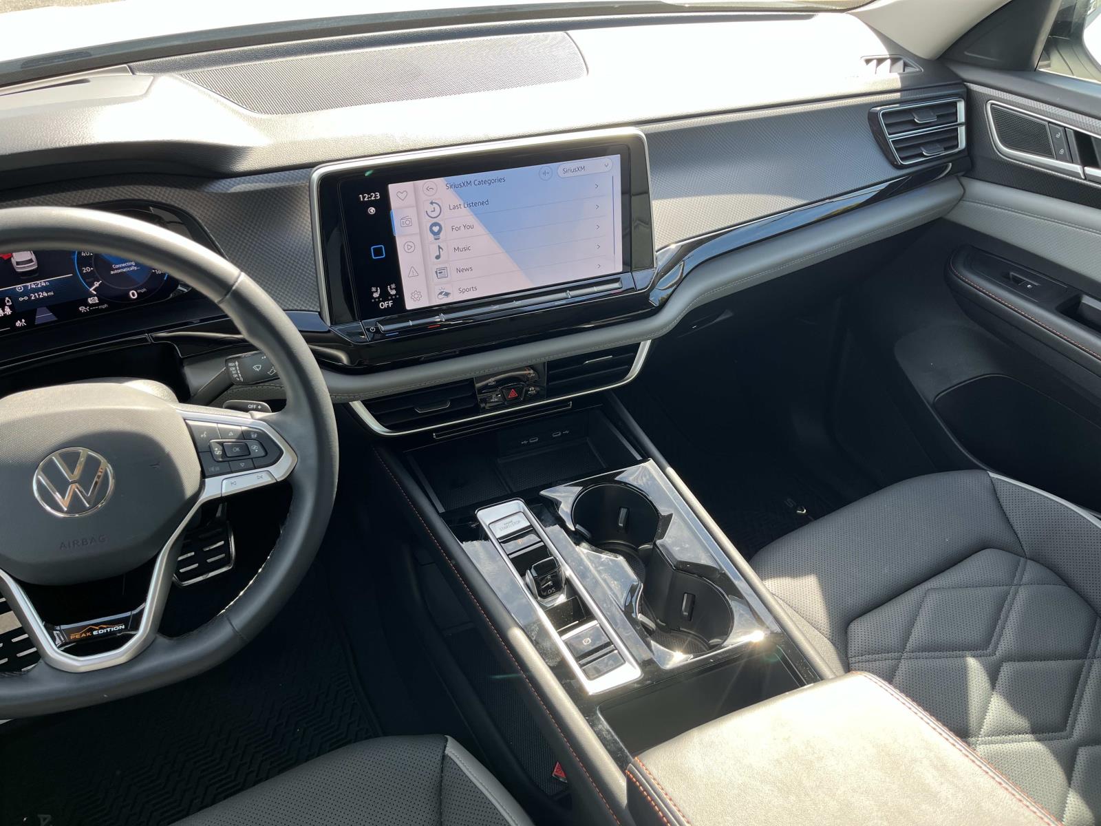 2024 Volkswagen Atlas Atlas Peak Edition - Photo 14
