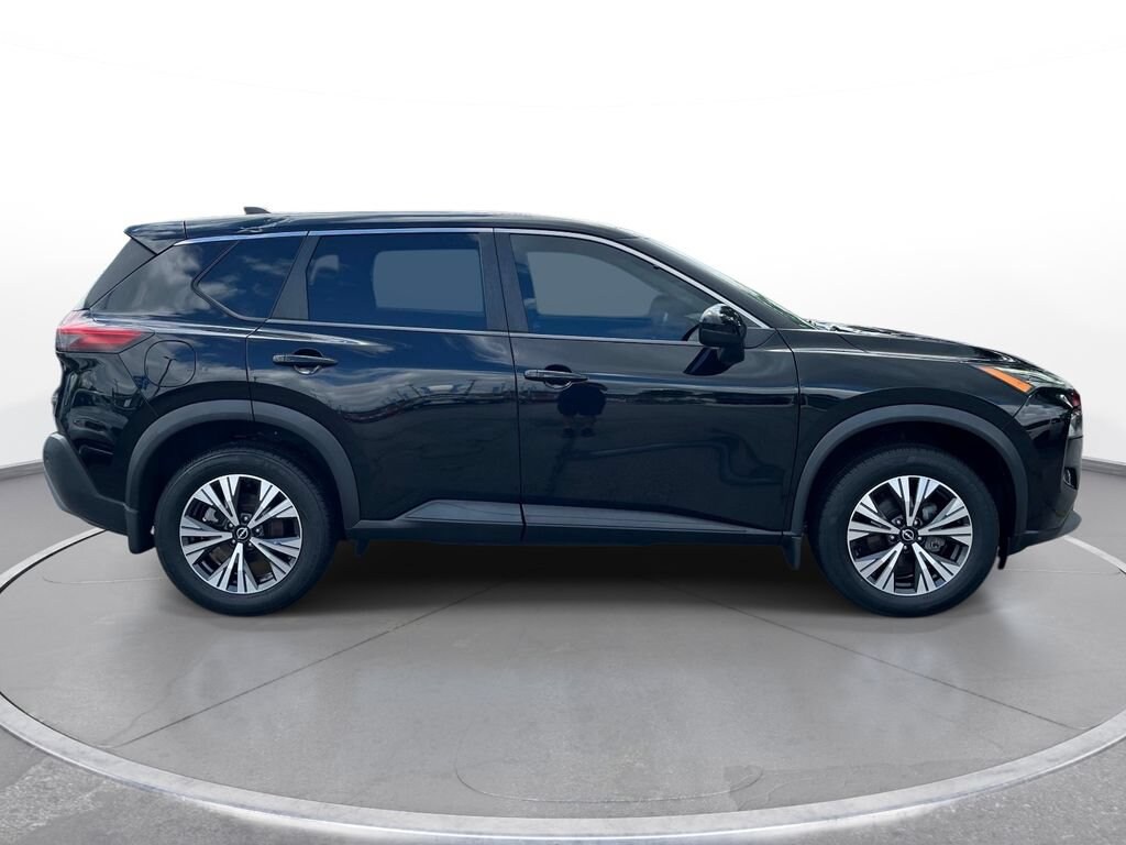 Used 2022 Nissan Rogue SV SUV