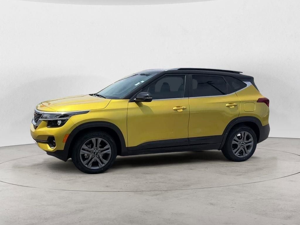 2023 Kia Seltos S - Photo 16