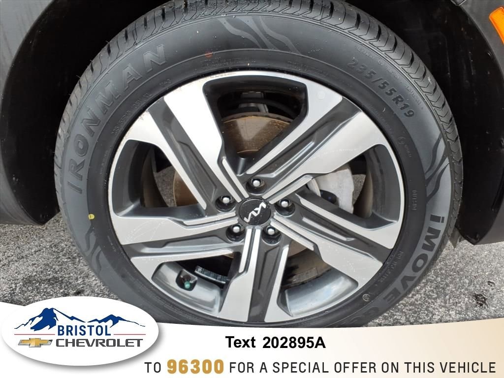 Used 2023 Kia Sorento Hybrid EX SUV