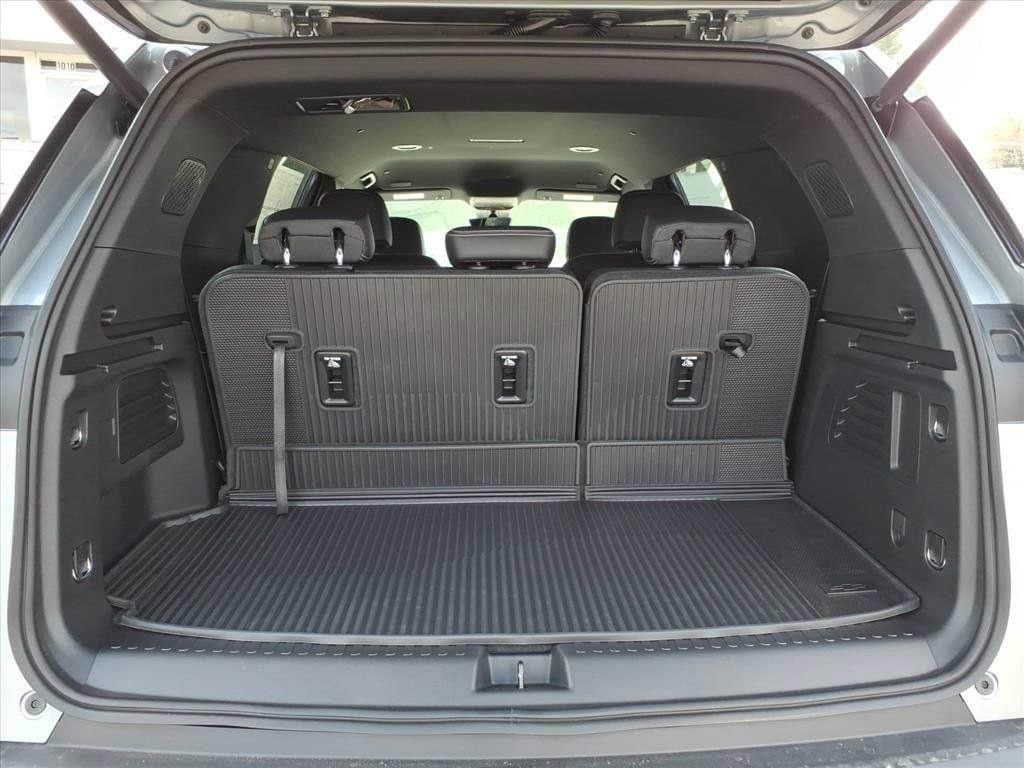 2026 Chevrolet Traverse LT - Photo 5