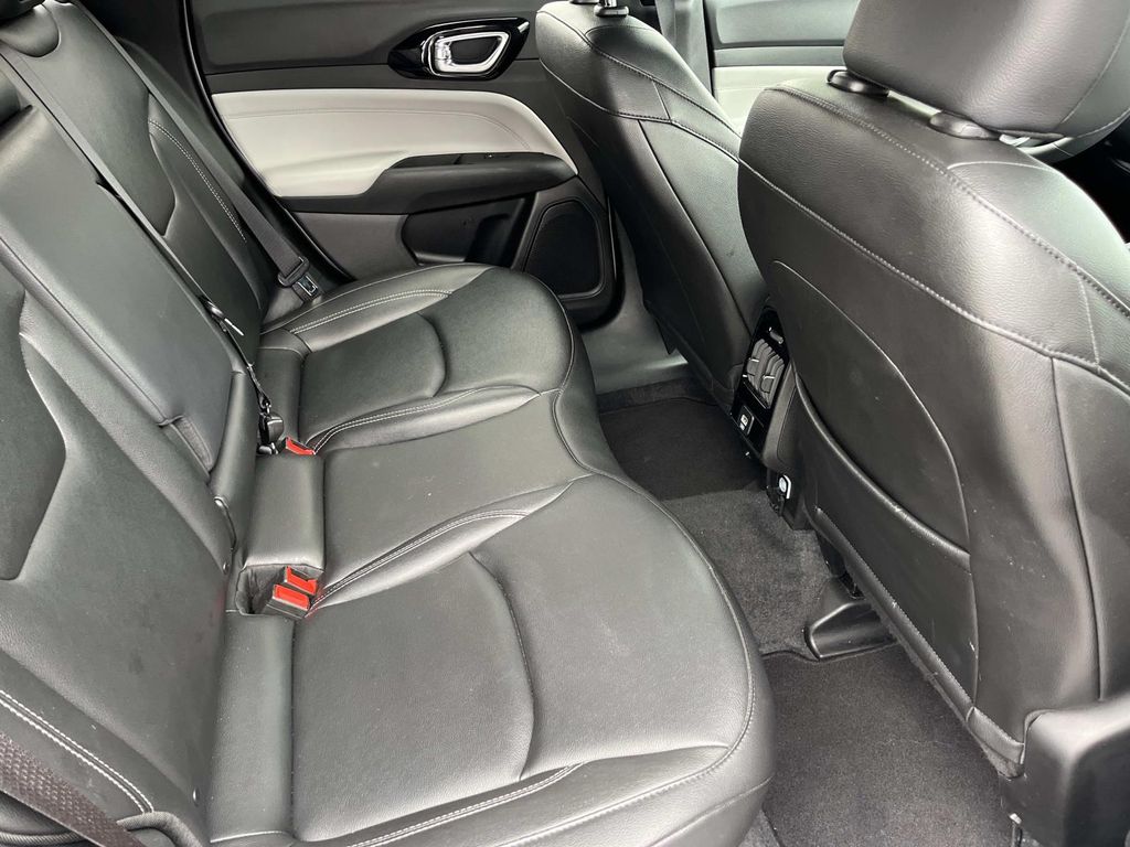 2025 Jeep Compass Limited - Photo 21