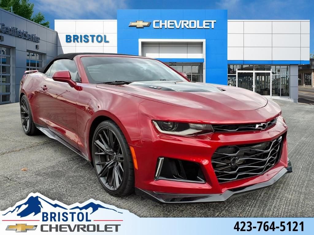 2021 Chevrolet Camaro ZL1's photo