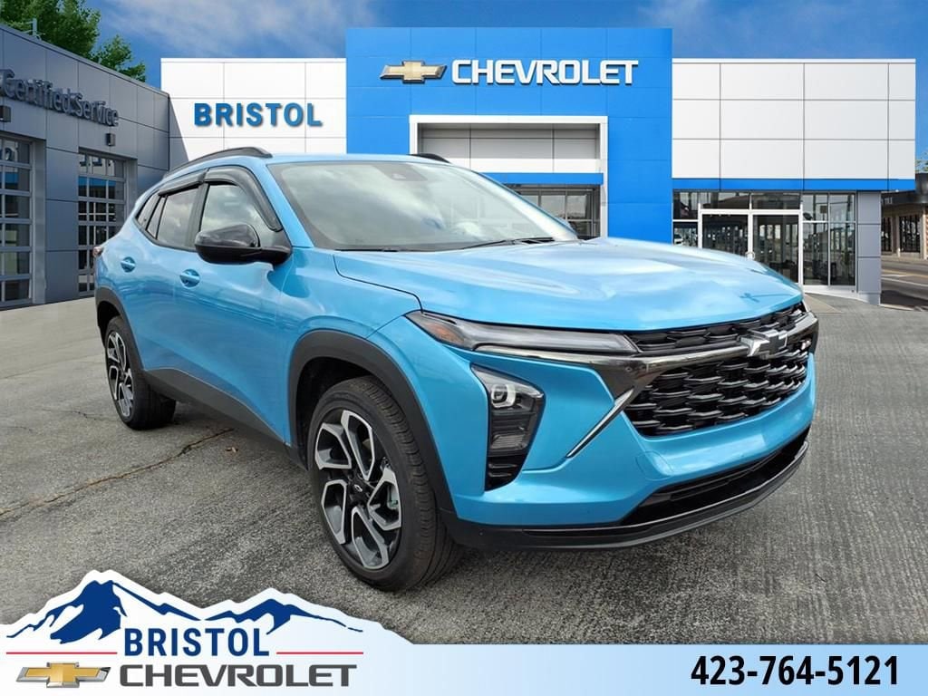 2025 Chevrolet Trax RS's photo