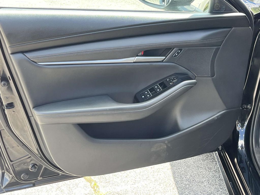 2025 Mazda Mazda3 Select Sport - Photo 24