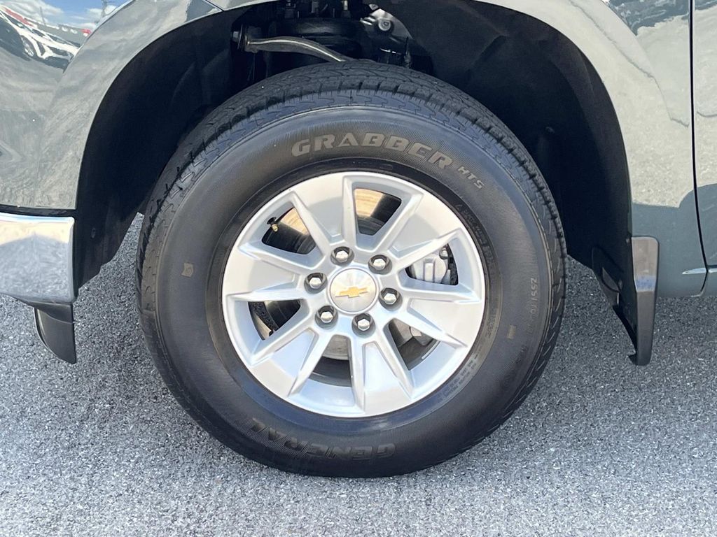 2025 Chevrolet Silverado 1500 LT - Photo 12