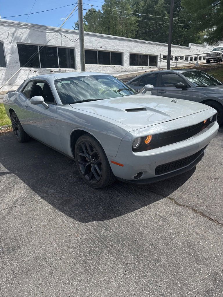 2021 Dodge Challenger SXT