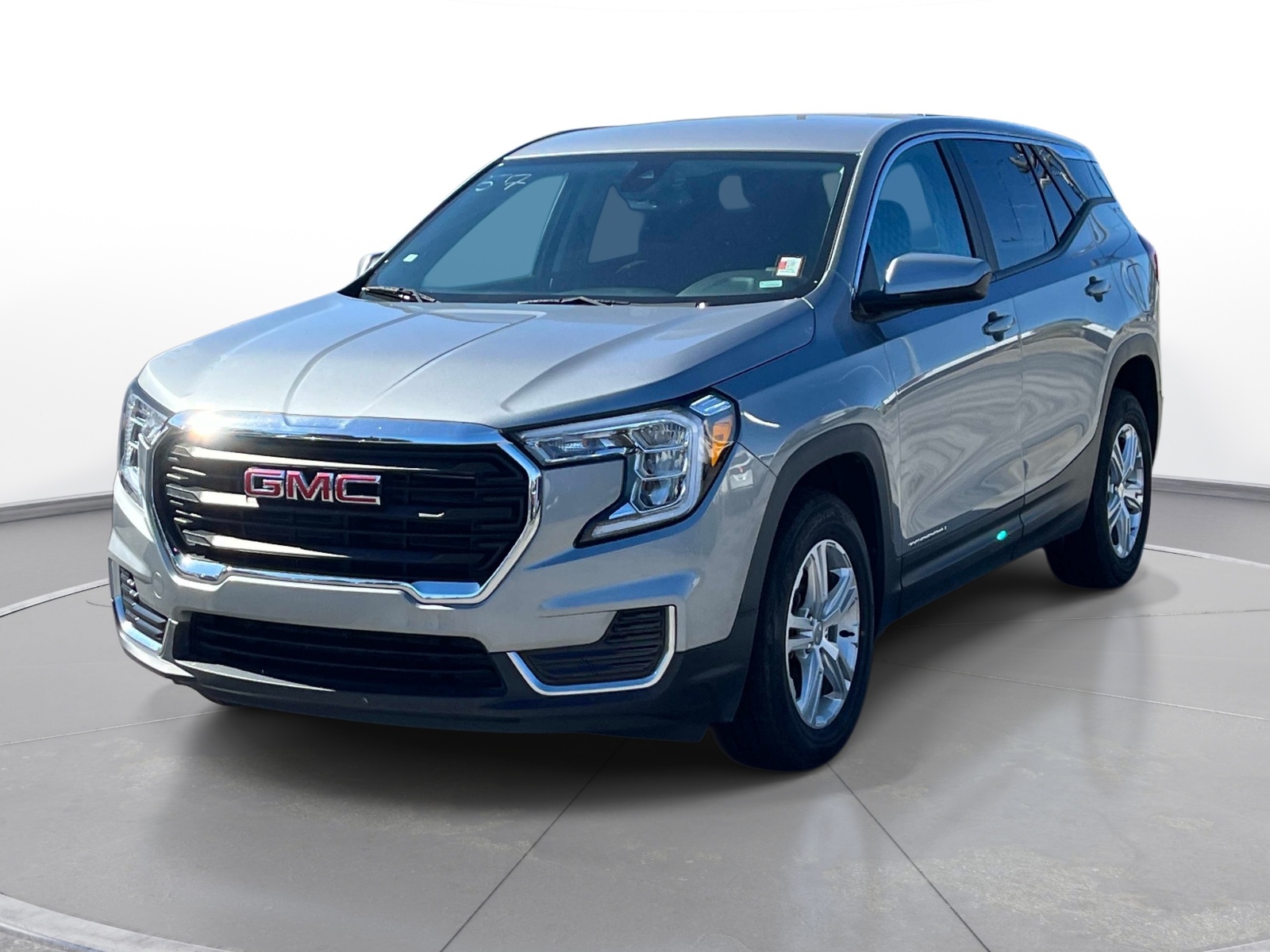 2024 GMC Terrain SLE - Photo 9