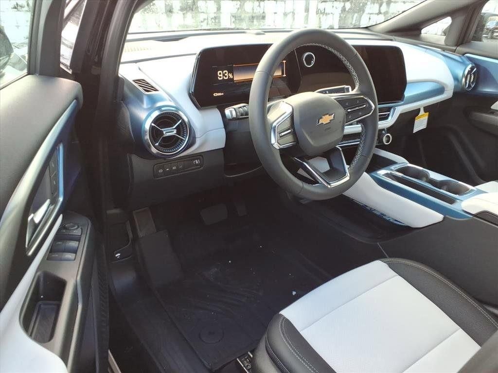 2026 Chevrolet Equinox EV 2LT - Photo 12