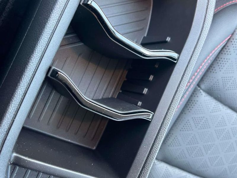 2027 Chevrolet Bolt RS - Photo 27