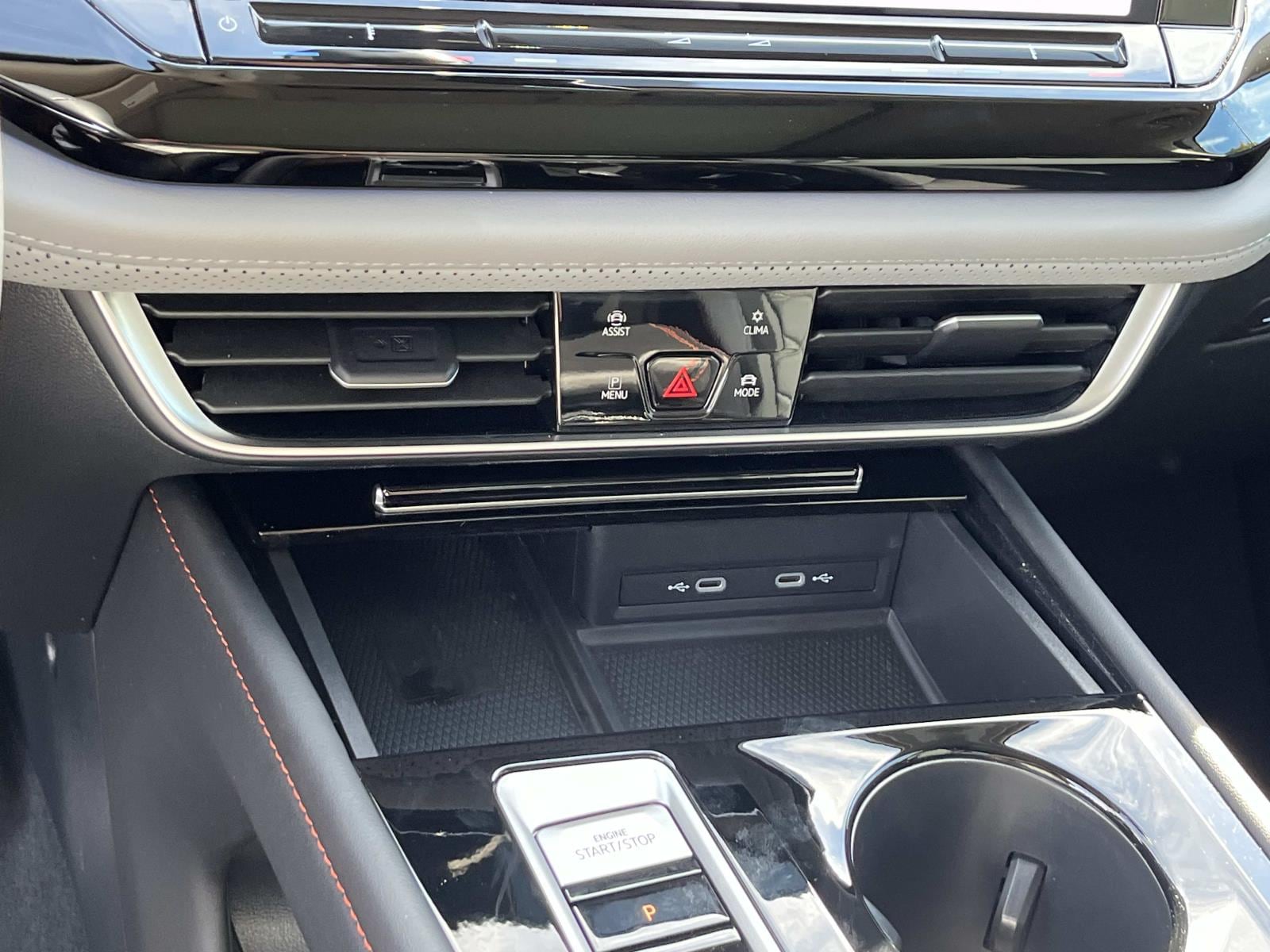 2024 Volkswagen Atlas Atlas Peak Edition - Photo 34