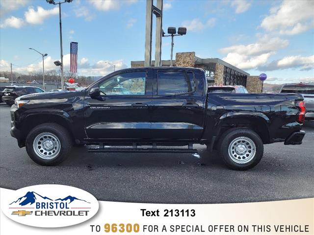 2025 Chevrolet Colorado LT photo 2