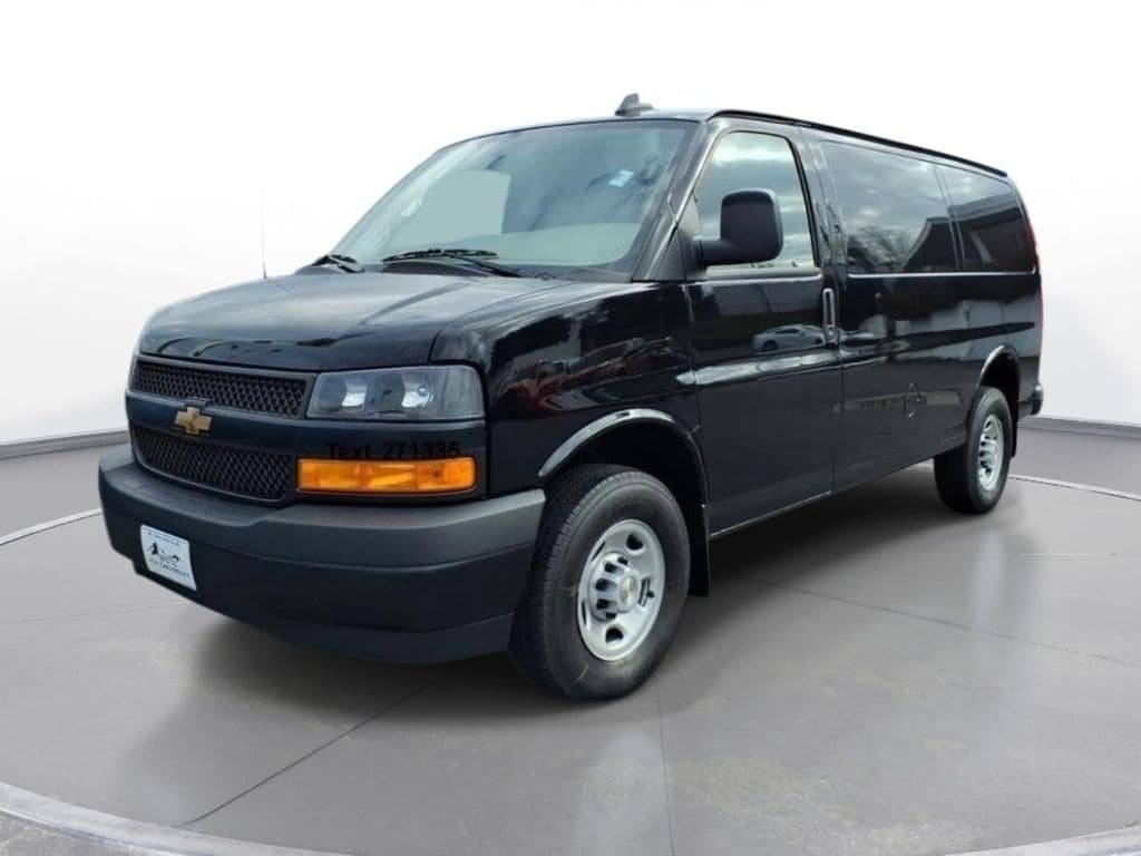 2025 Chevrolet Express Cargo Work Van - Photo 9