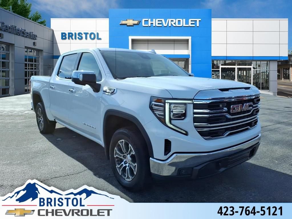 2025 GMC Sierra 1500 SLT's photo
