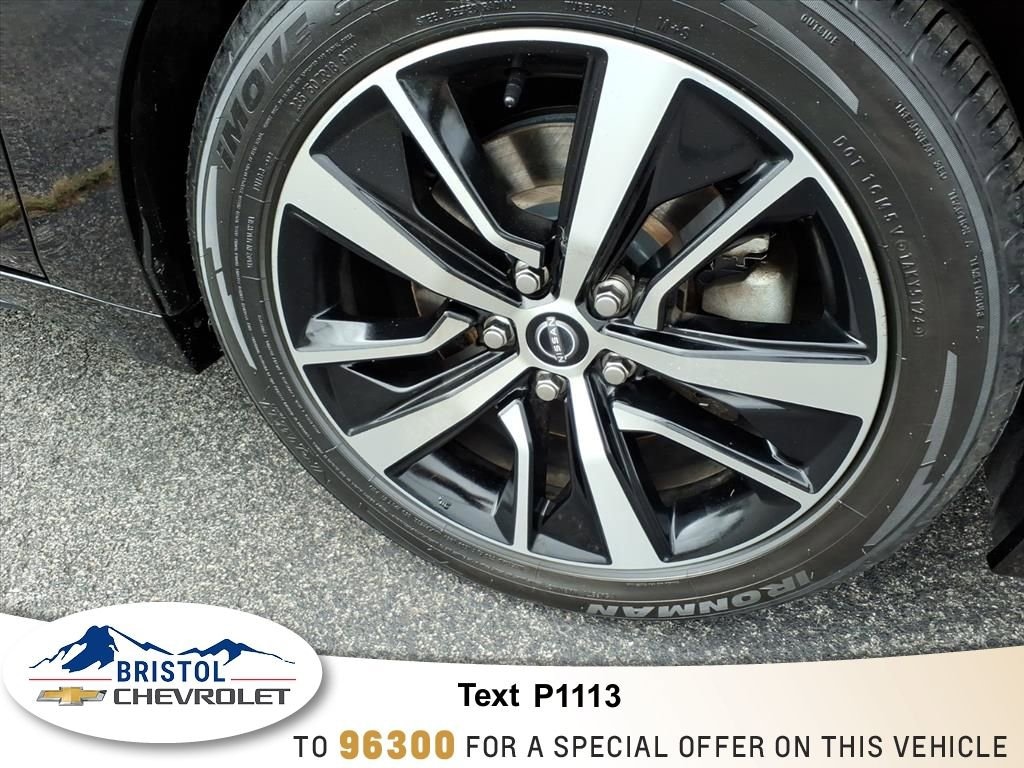 Used 2023 Nissan Maxima SV Sedan