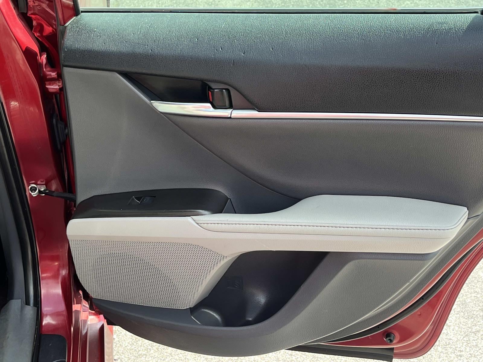 2022 Toyota Camry XLE - Photo 20
