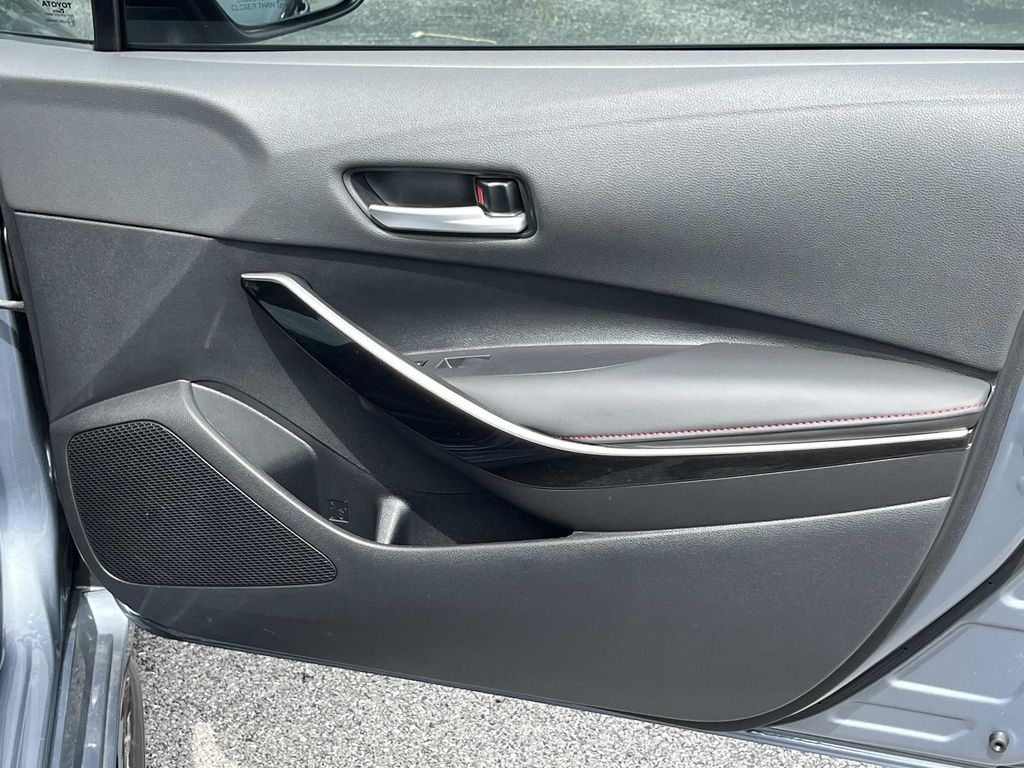 2024 Toyota Corolla XSE - Photo 21