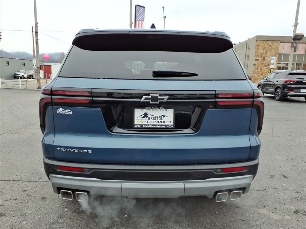 New 2026 Chevrolet Traverse LT SUV