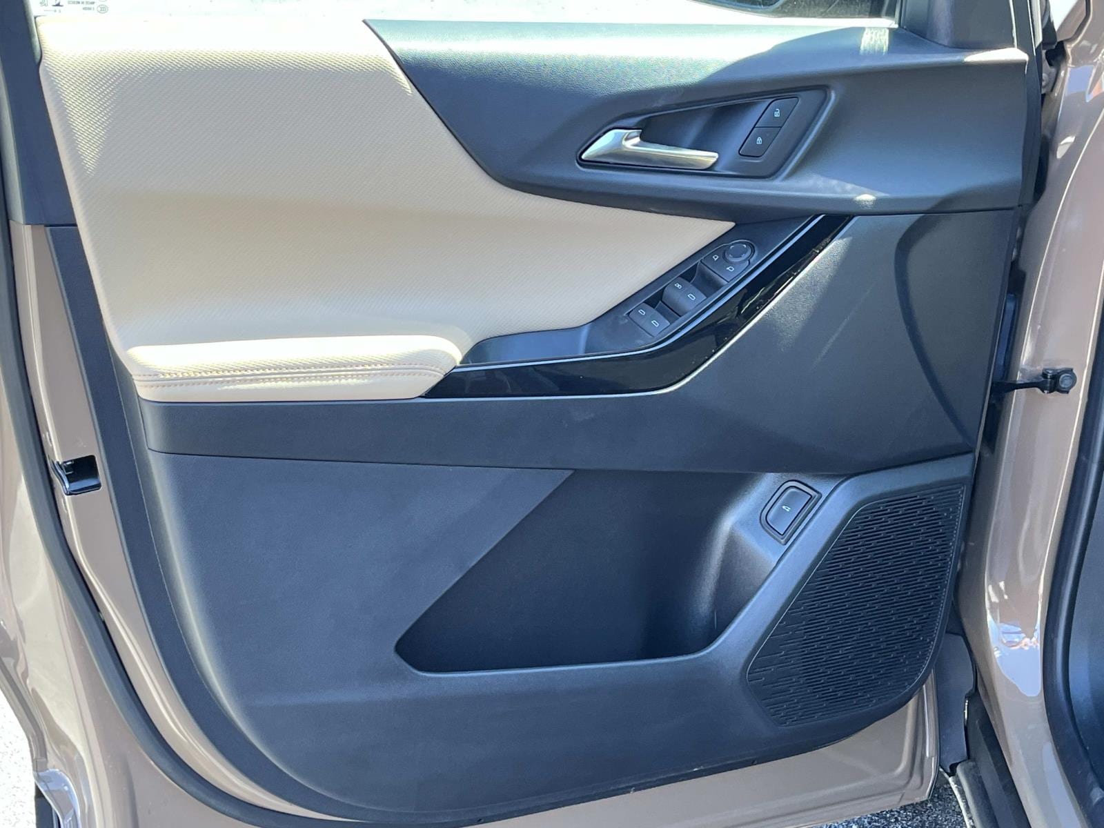 2027 Chevrolet Equinox ACTIV - Photo 19