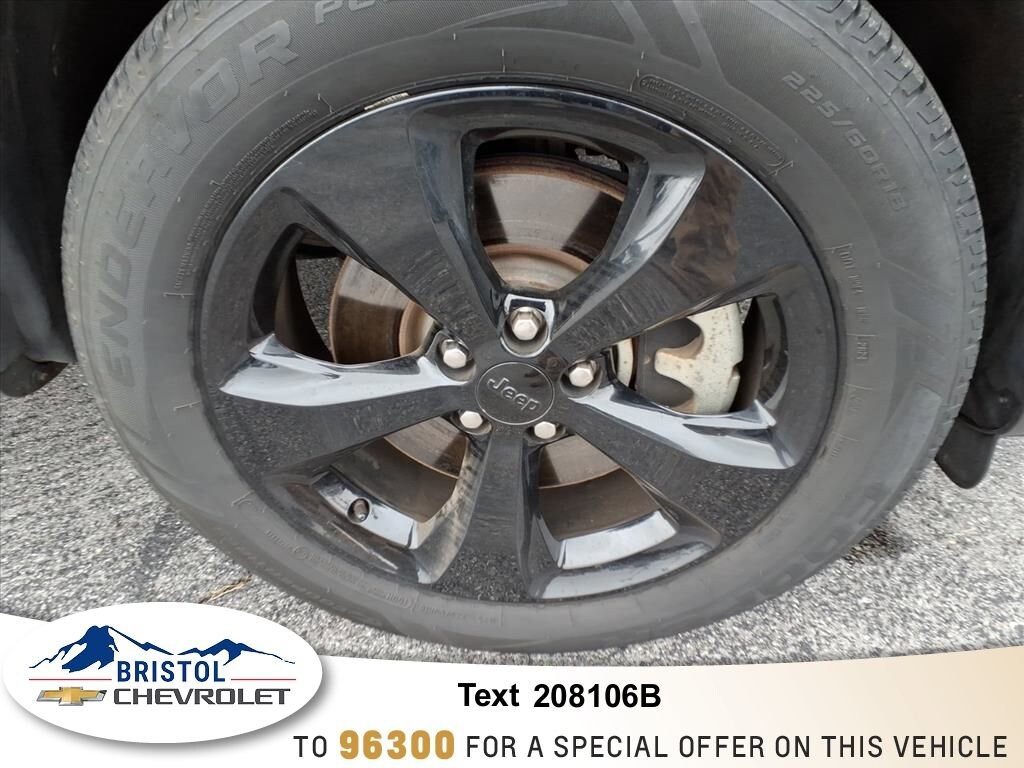 Used 2021 Jeep Cherokee Altitude SUV