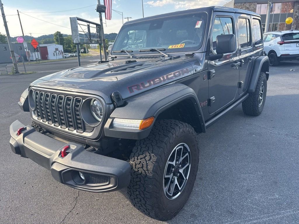 2025 Jeep Wrangler Rubicon's photo