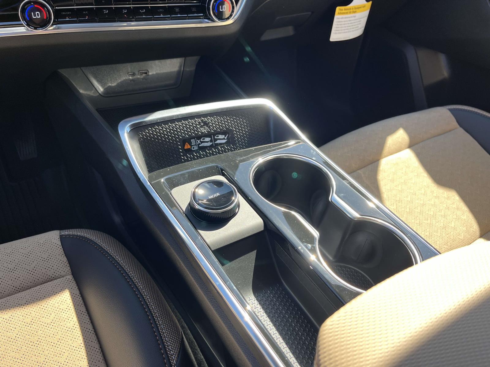 2027 Chevrolet Equinox ACTIV - Photo 26