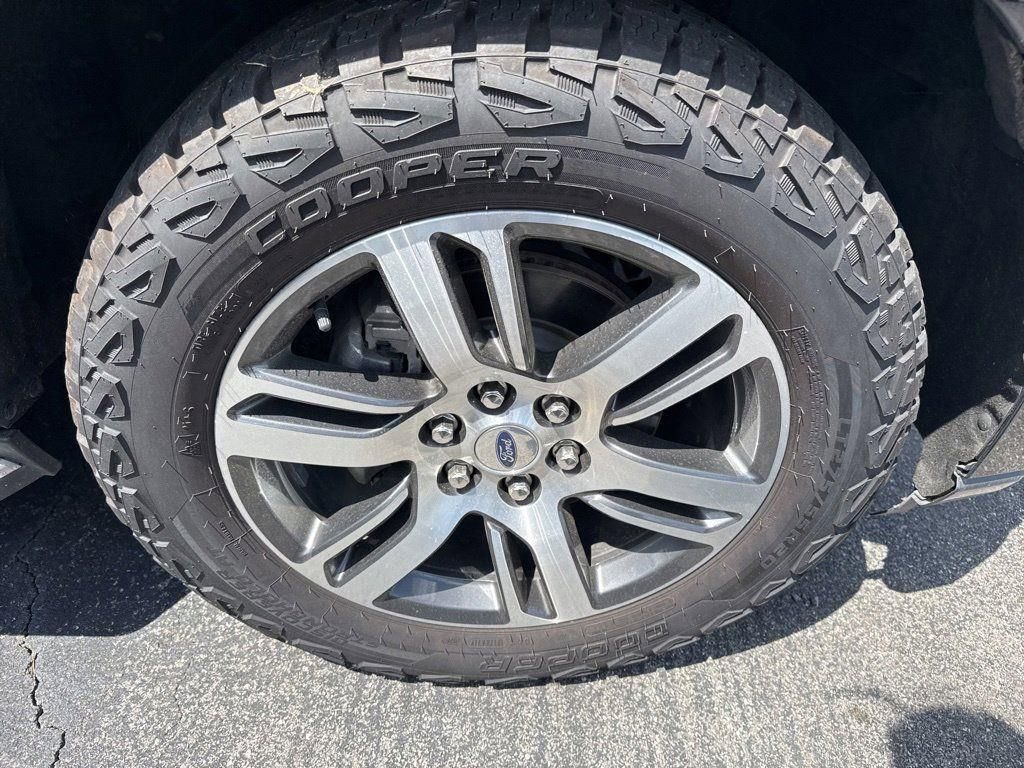 2023 Ford Expedition Limited - Photo 11