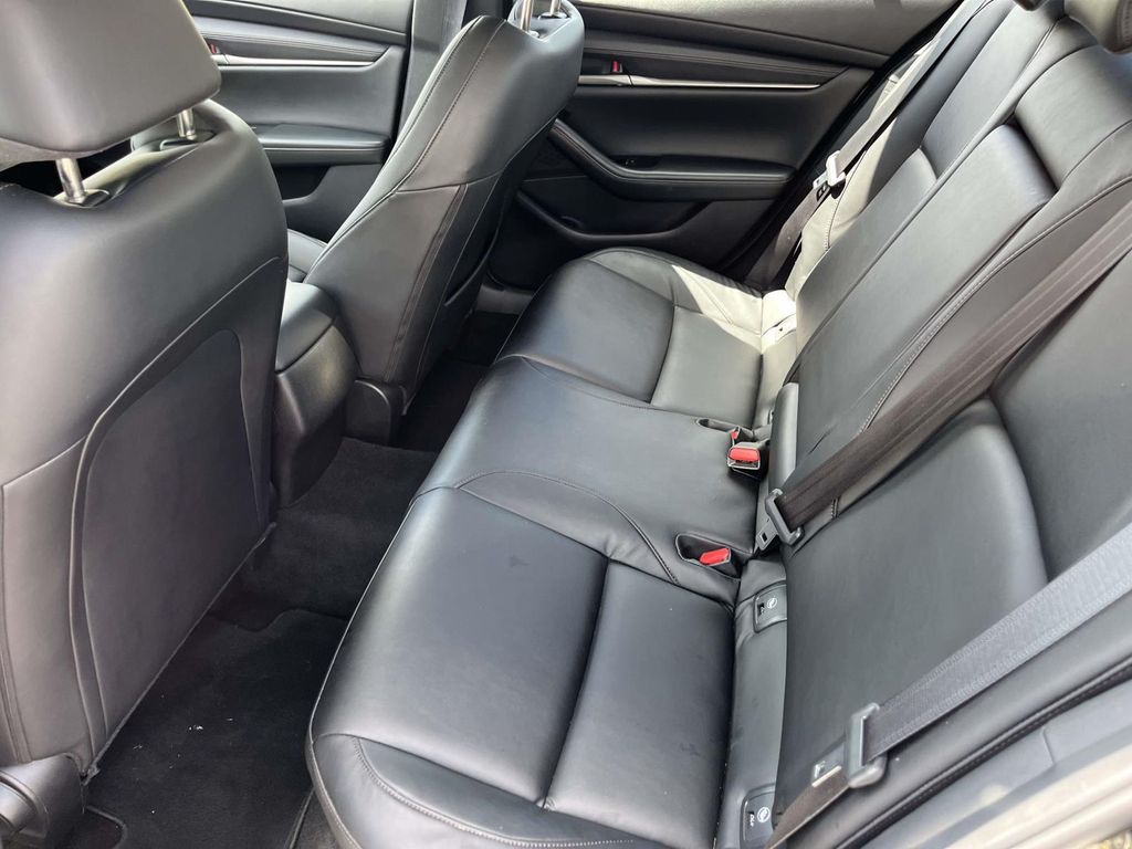 2025 Mazda Mazda3 Select Sport - Photo 18