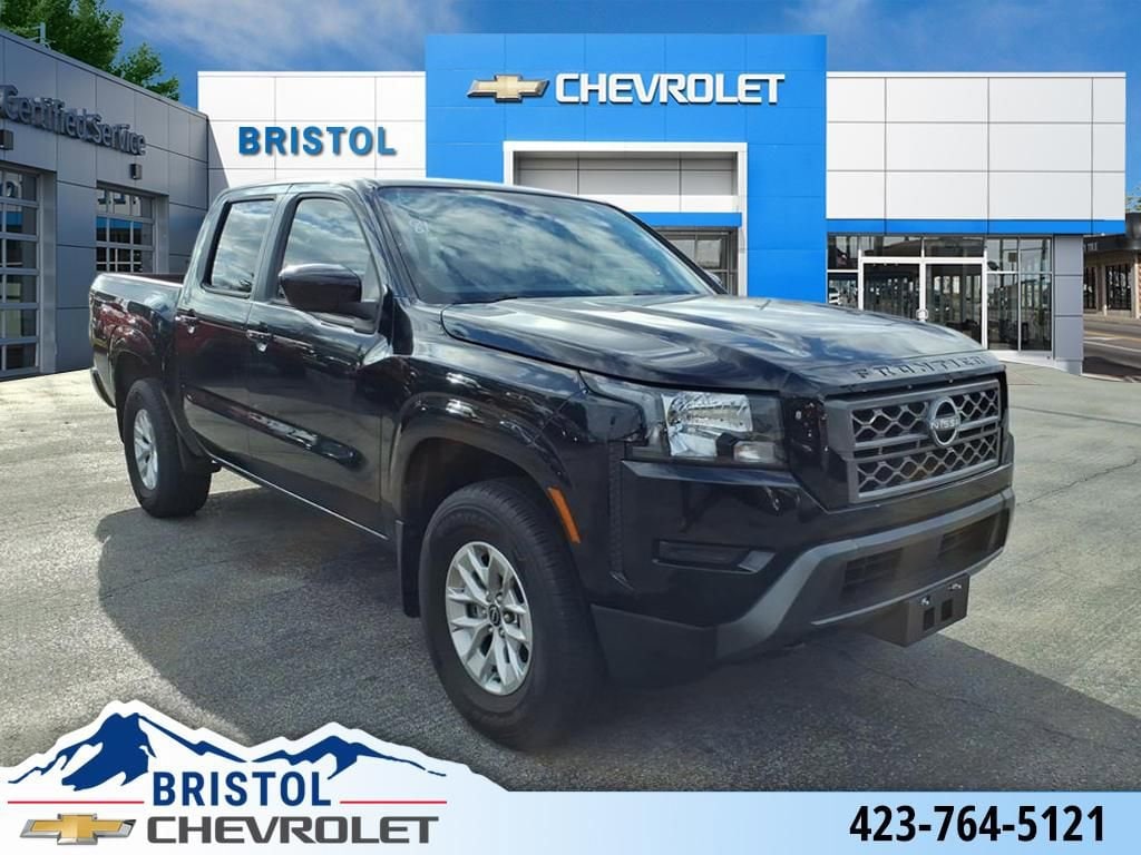 2024 Nissan Frontier SV's photo