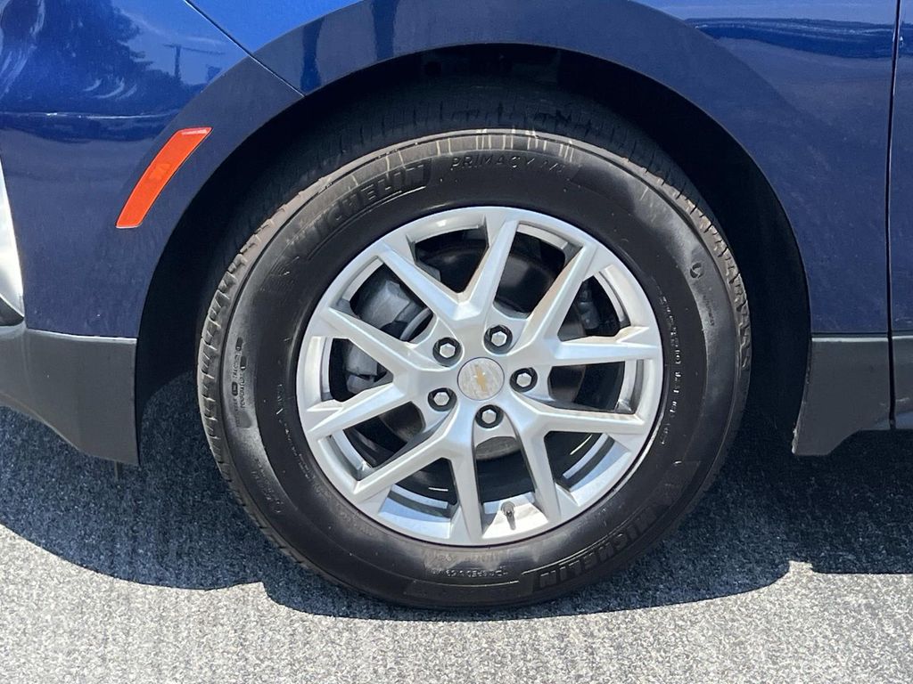 2023 Chevrolet Equinox LT - Photo 12