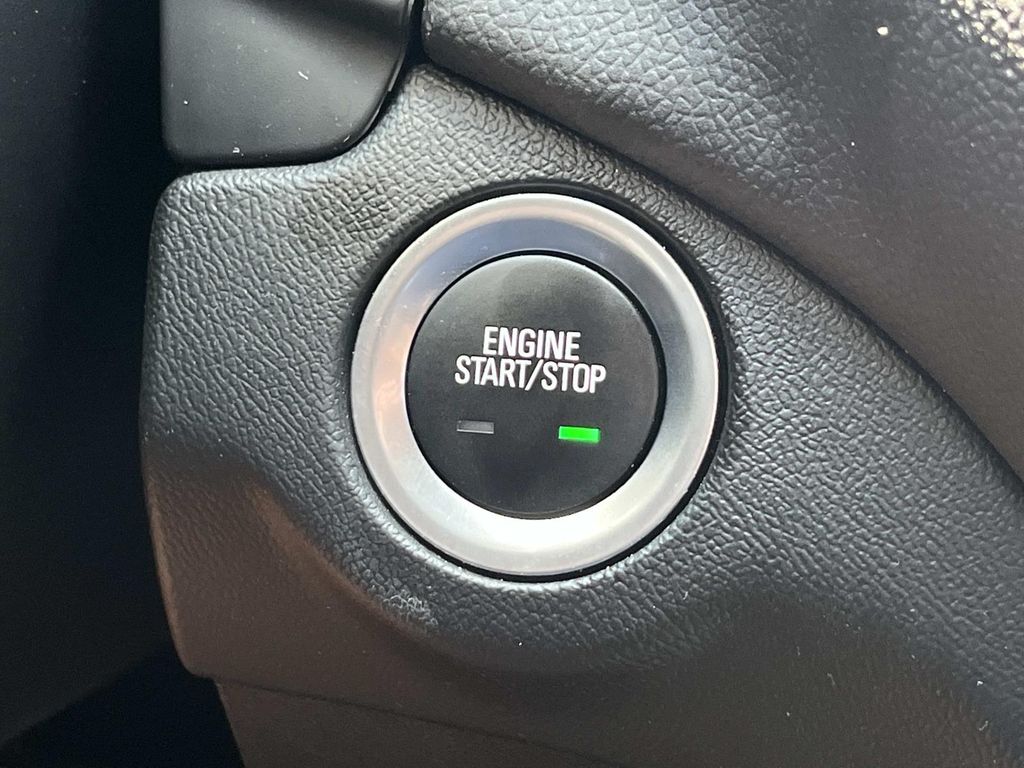 2023 Chevrolet Equinox LT - Photo 34
