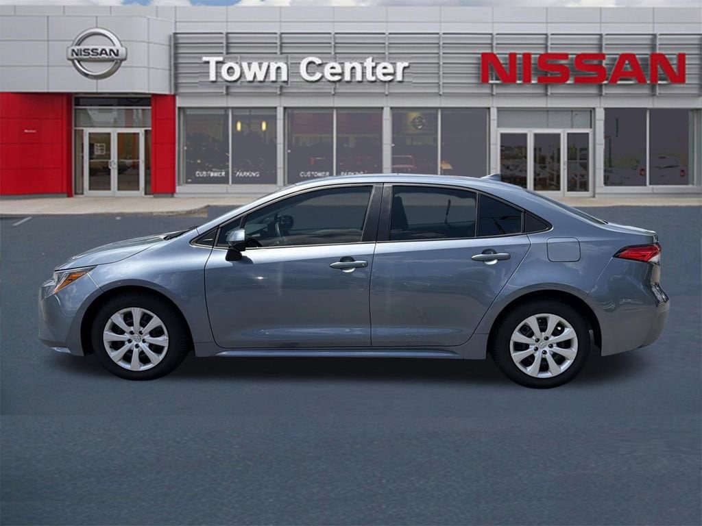Used 2024 Toyota Corolla LE Sedan