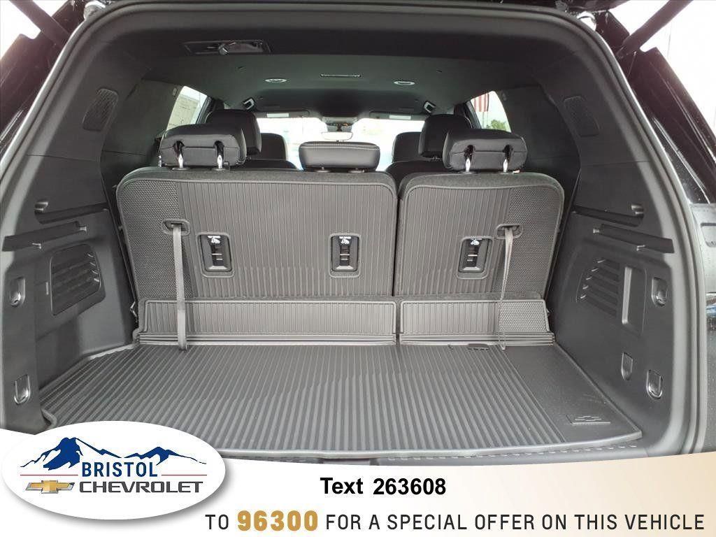 2026 Chevrolet Traverse LT - Photo 12