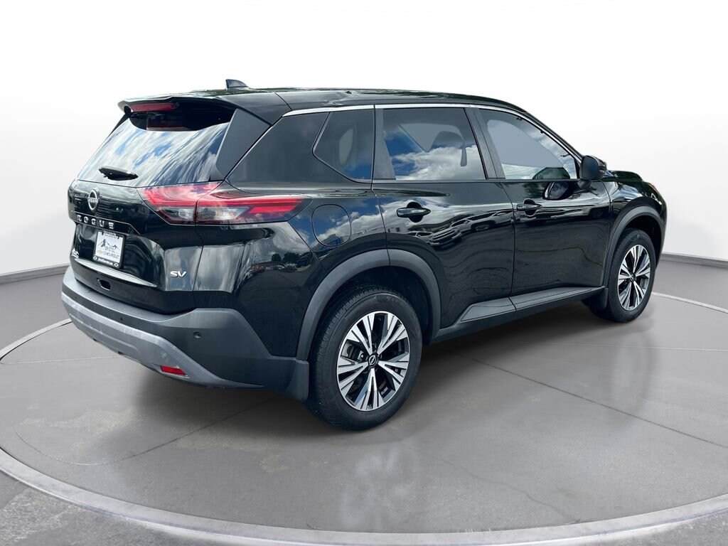 Used 2022 Nissan Rogue SV SUV