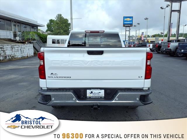 2025 Chevrolet Silverado 1500 LT photo 3