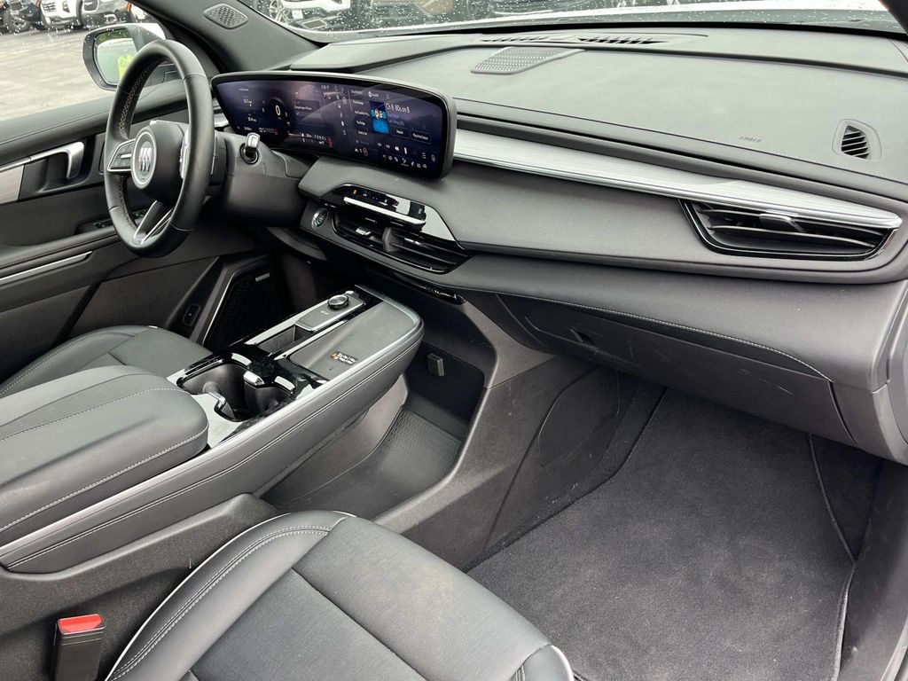 2026 Buick Enclave Preferred - Photo 27